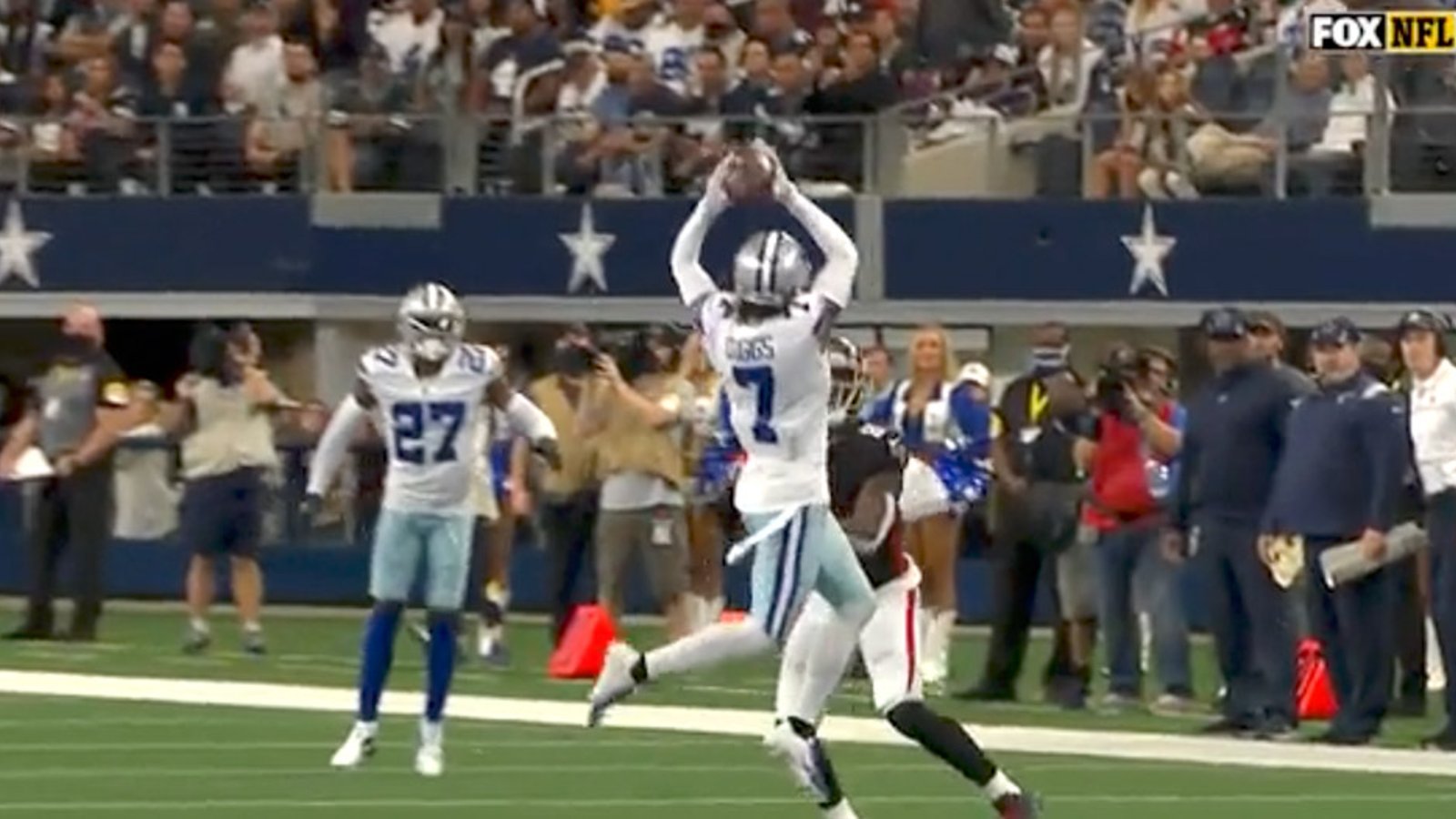 NFL leader Trevon Diggs does it AGAIN for Cowboys! 