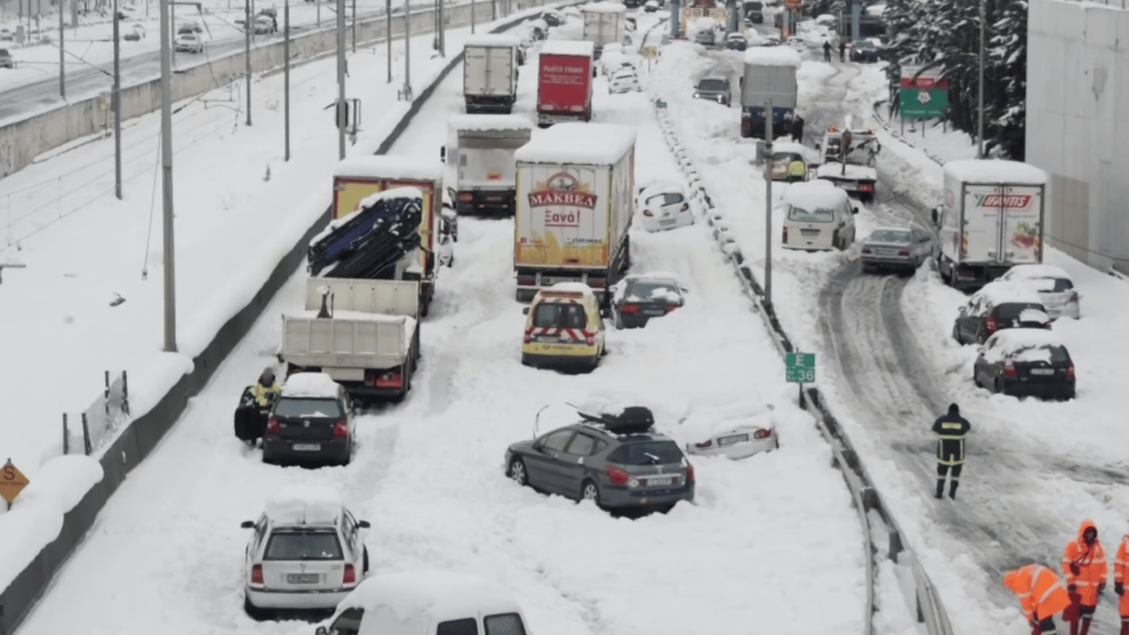 La Grèce connaît la plus forte chute de neige depuis 50 ans