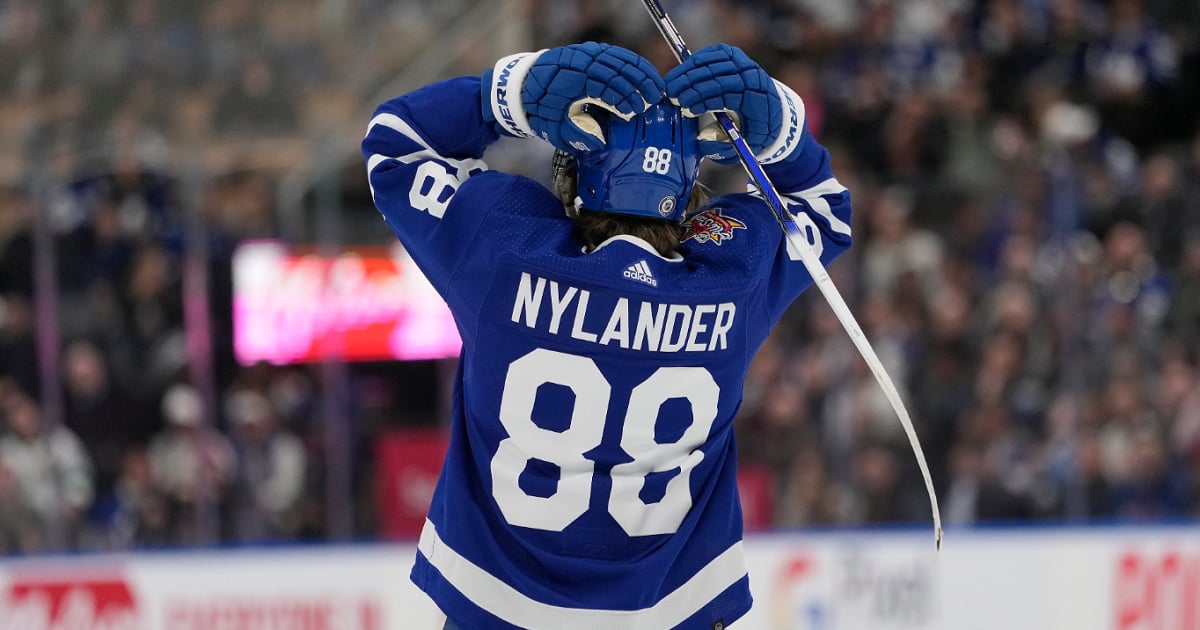 NHL insider shares latest on 'weird' William Nylander injury. - HockeyFeed