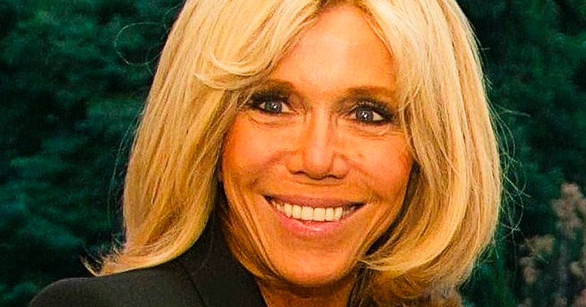 Des photos de vacances de Brigitte Macron font beaucoup réagir pour une raison délirante