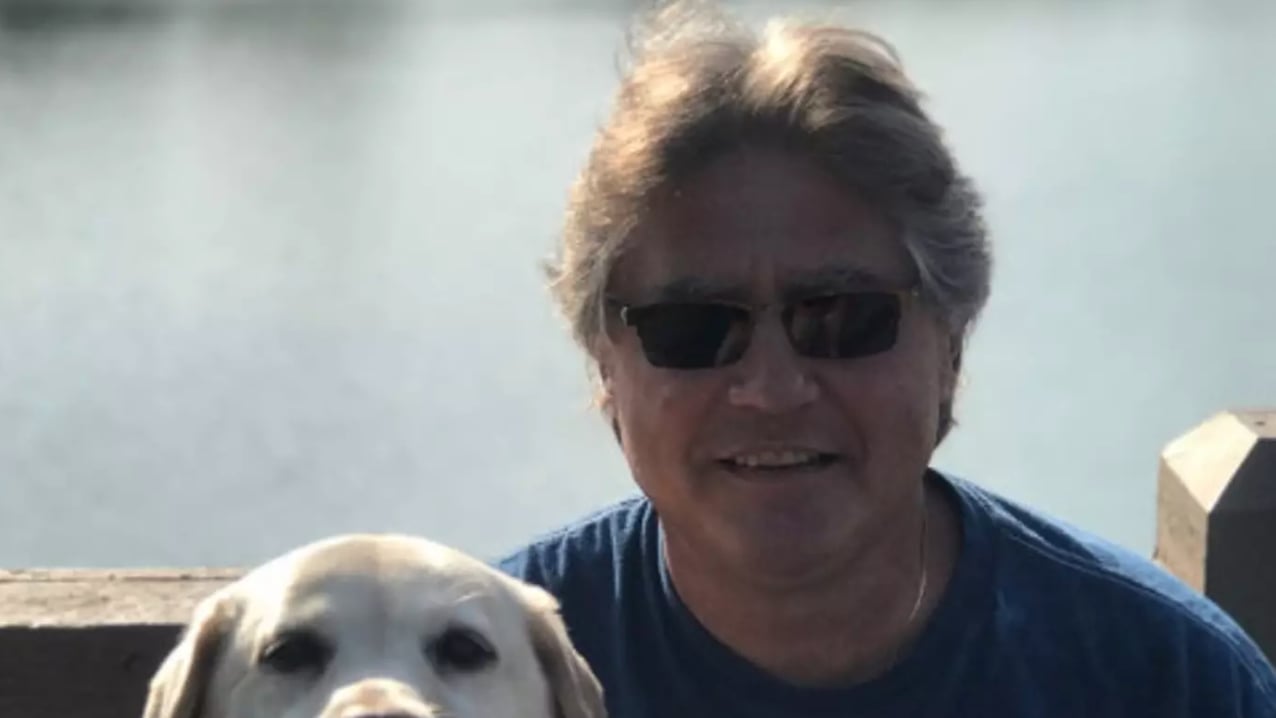 Un homme qui s'est tiré dessus fait maintenant face à des accusations criminelles.