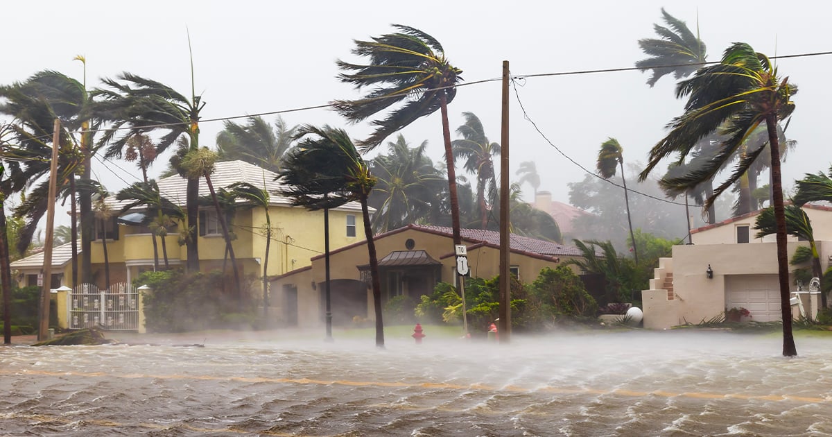 L'ouragan Hélène s'intensifie et pourrait causer de graves dommages. 