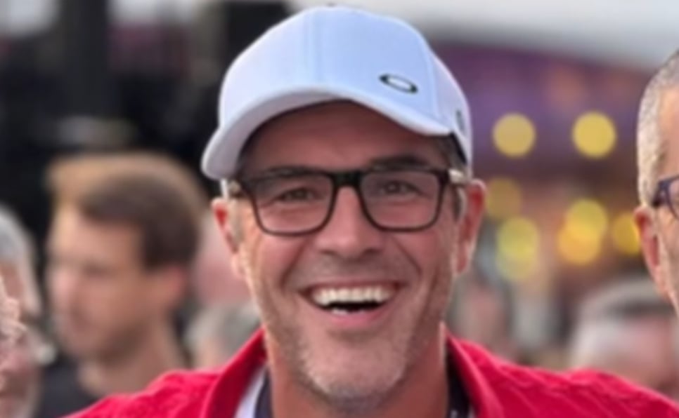 Mathieu Roy de Salut Bonojur partage une photo avec son frère et la ressemblance est frappante!
