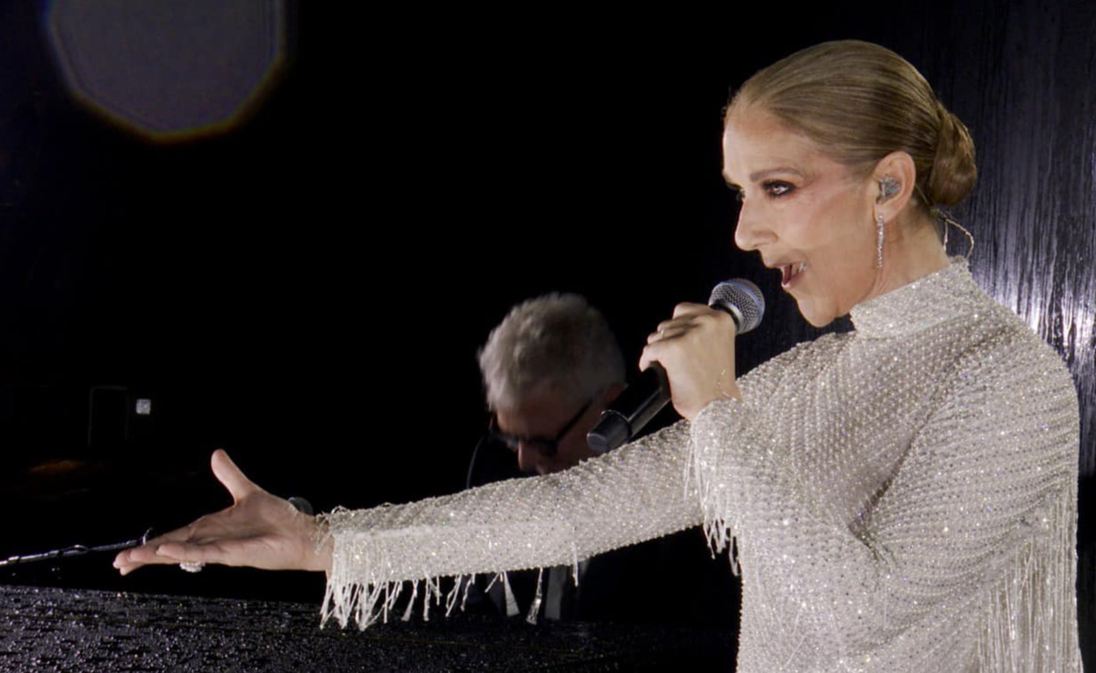 Céline Dion prend la parole pour la première fois depuis sa magistrale prestation aux JO de Paris