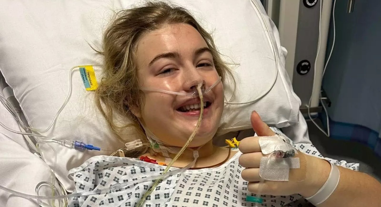 Une jeune femme qui croyait souffrir d'anxiété apprend qu'elle est finalement atteinte d'un cancer très rare.