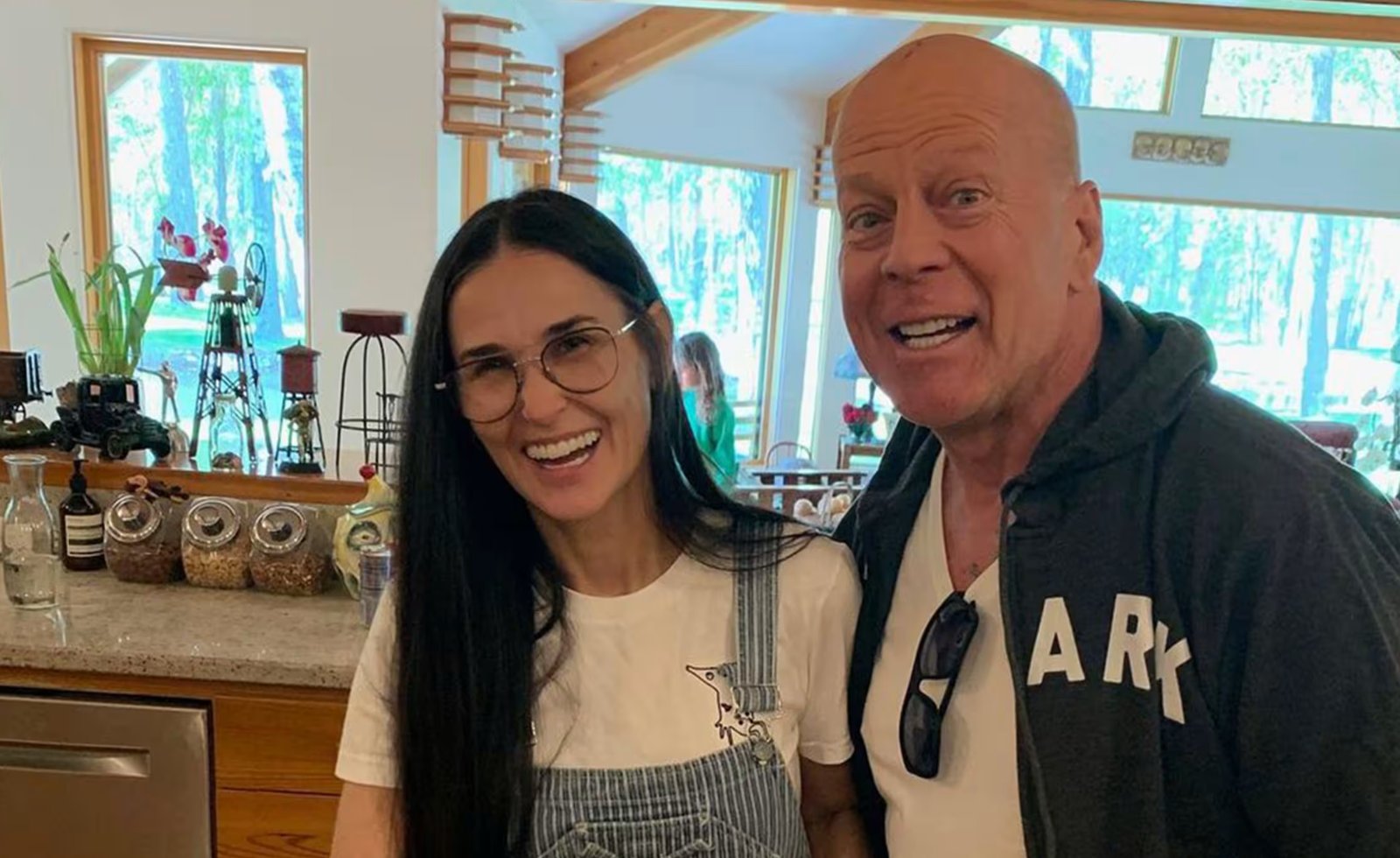 Demi Moore souligne les 69 ans de Bruce Willis avec d'émouvantes photos de famille