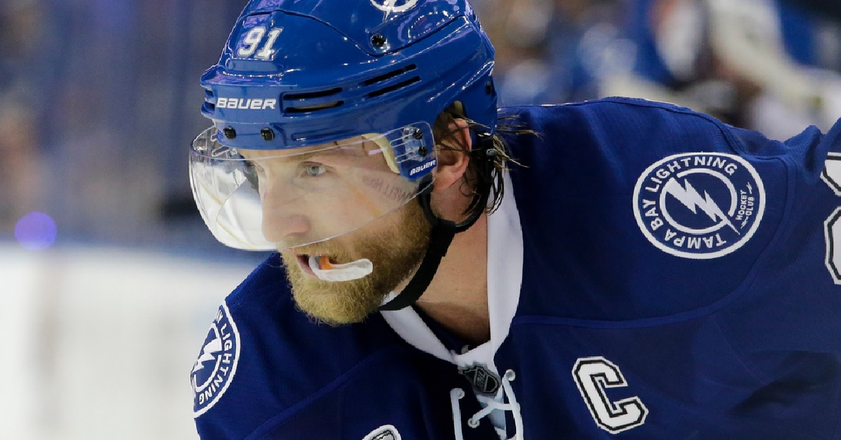 Steven Stamkos critique ouvertement Julien BriseBois