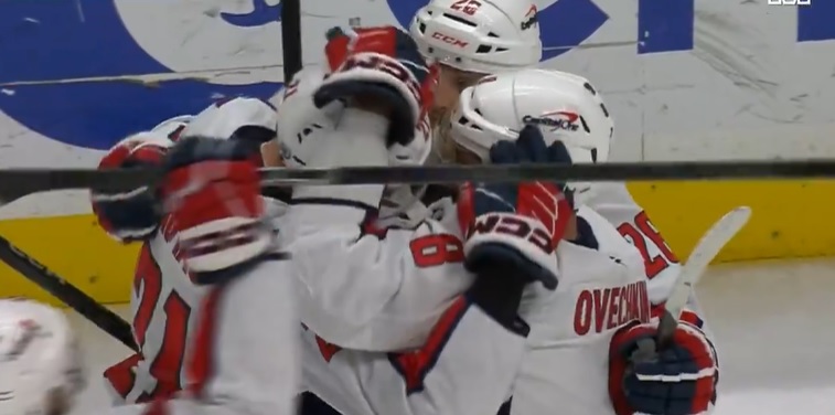 Alex Ovechkin sacrifie volontairement un but dans sa chasse au record de Gretzky