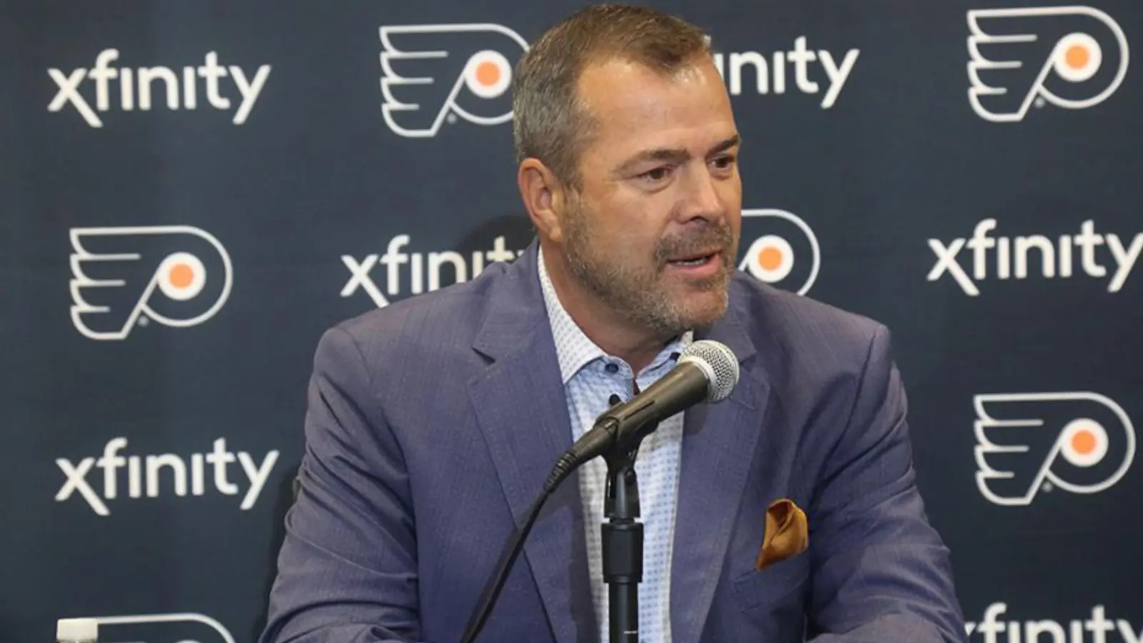 Alain Vigneault met un terme à sa carrière