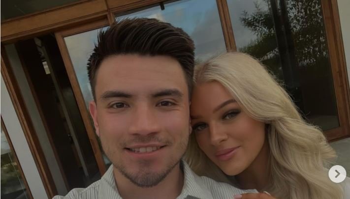 Nick Suzuki a demandé la main à sa copine