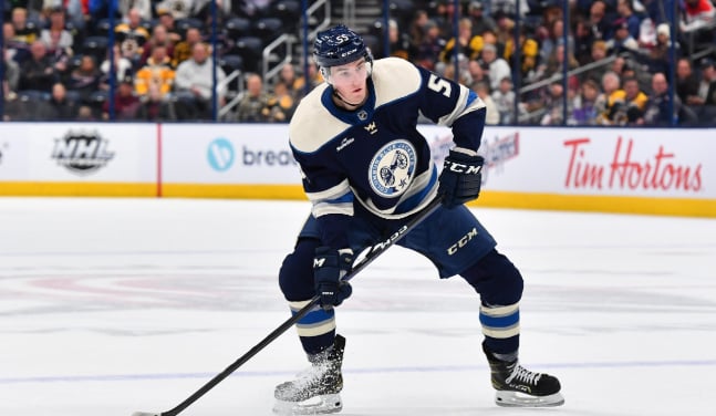 Les Blue Jackets échangent David Jiricek au Minnesota