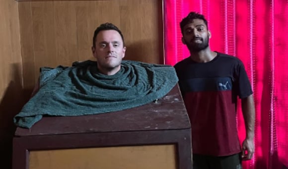 Jonathan Toews offre de nouveaux détails sur ses traitements en Inde