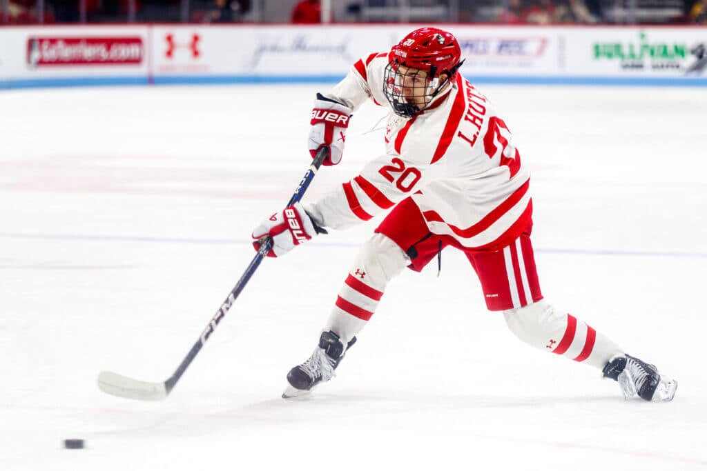 Lane Hutson vient de connaître l'une des meilleures saisons recrue dans l'histoire de la NCAA