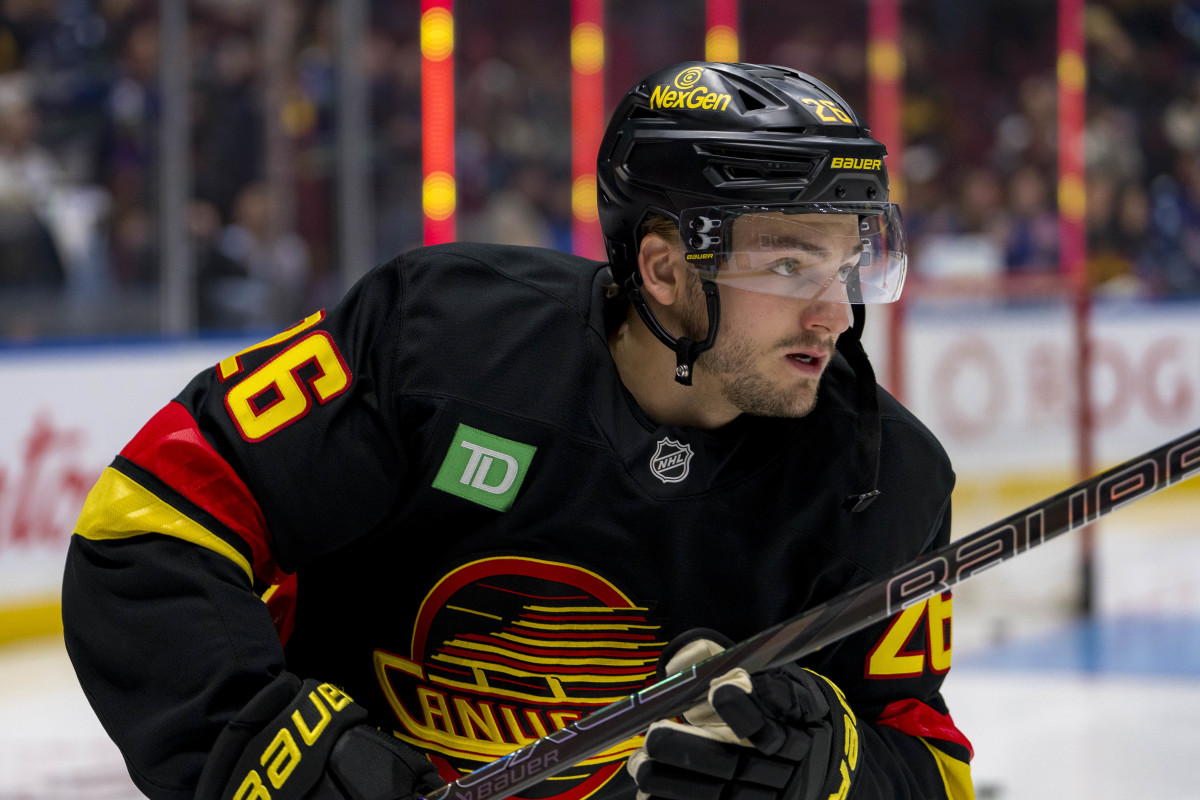 Les Canucks placent Erik Brännström au ballotage