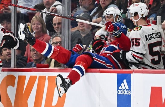 Kirby Dach est de retour sur la glace