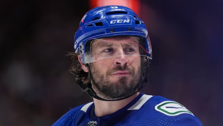 Les Canucks sont pris au piège avec J.T. Miller