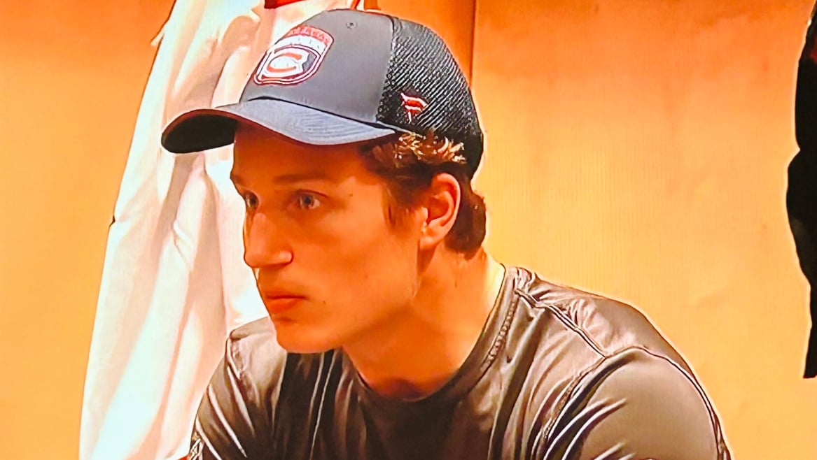 Oliver Kapanen va brûler un an de contrat même s'il ne joue pas à Montréal