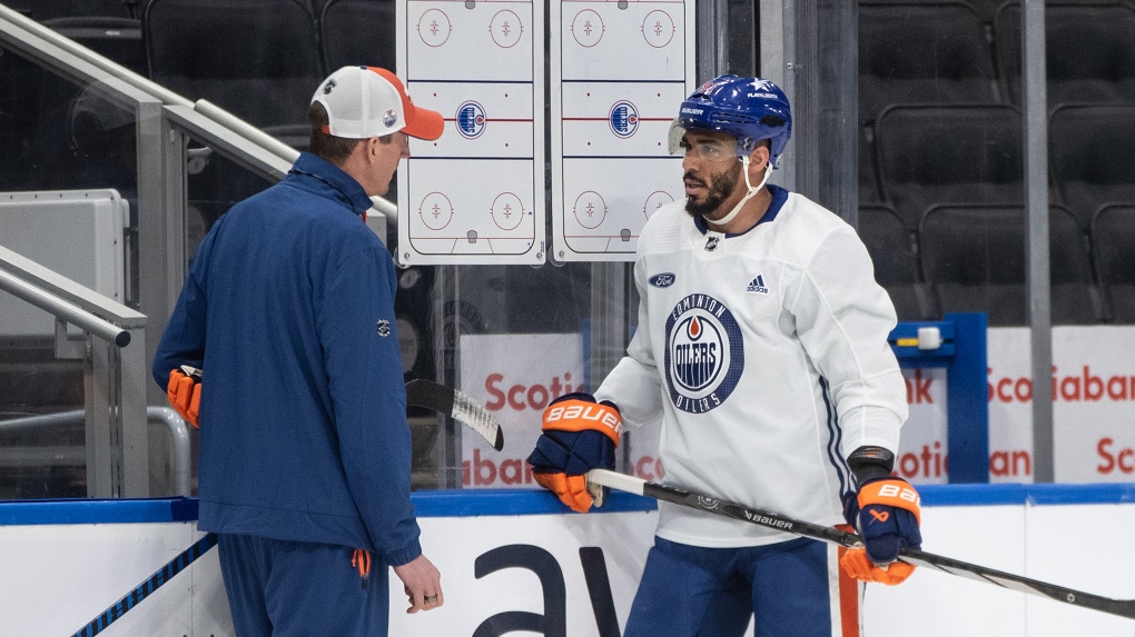 Kris Knoblauch donne des nouvelles d'Evander Kane à 24 hres du 5e match