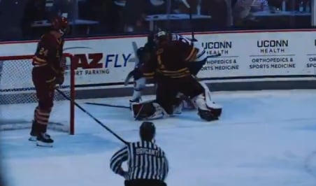 Jacob Fowler est suspendu dans la NCAA