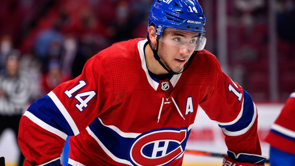 Le contrat de Nick Suzuki est classé parmi les 10 pires de la LNH