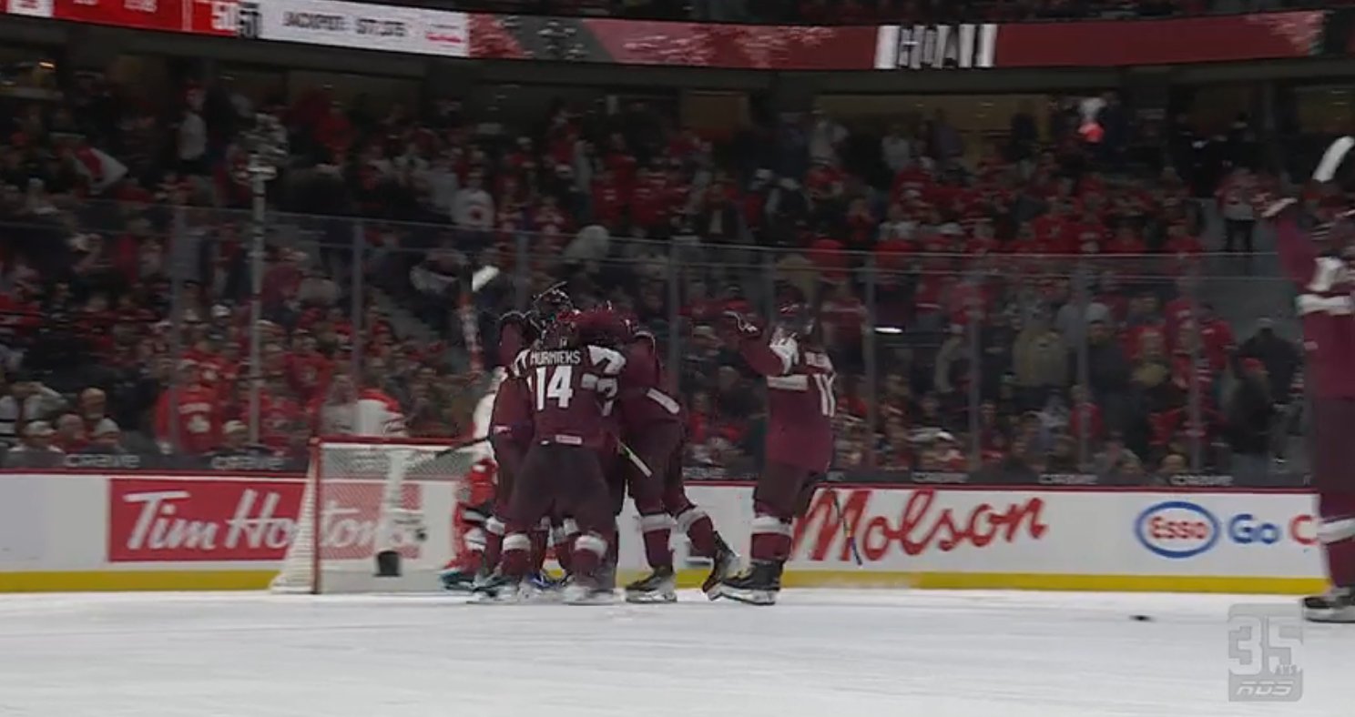 Le Canada s'effondre contre la Lettonie