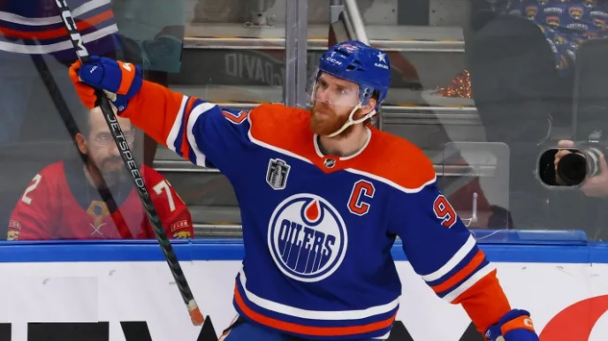 PK Subban: “Si les Oilers gagnent ce soir, Connor McDavid pourrait devenir le plus grand de l'histoire”