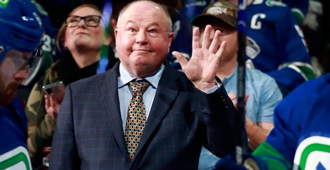 Bruce Boudreau se trouve du boulot 