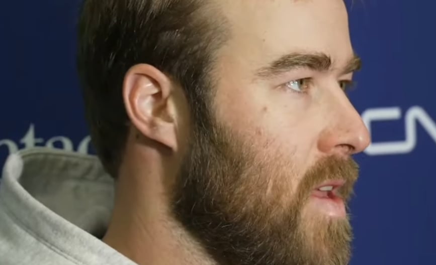 Kaiden Guhle reçoit une grande marque de respect de David Savard