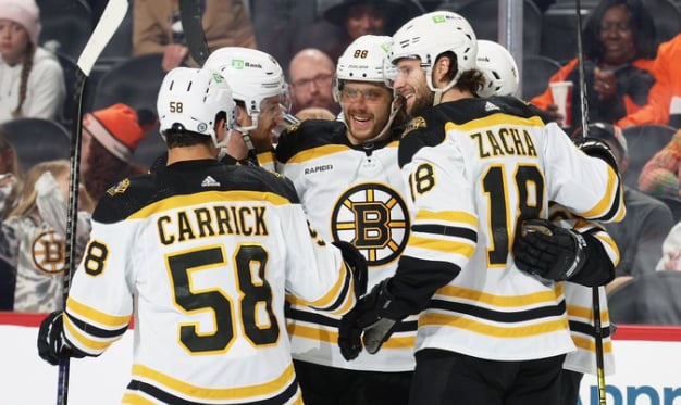 Les Bruins passent à l'histoire