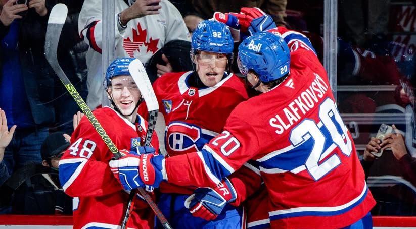 Il semble déjà y avoir une complicité entre Laine et Slafkovsky