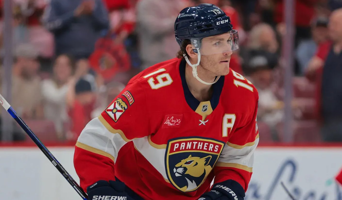 Matthew Tkachuk de retour juste à temps pour le premier match des séries