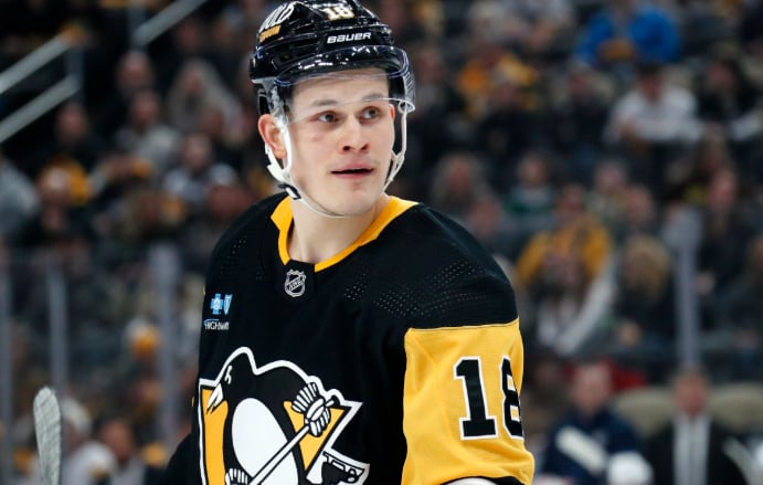 Les Penguins coupent les ponts avec Jesse Puljujarvi