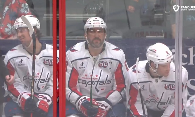 Alex Ovechkin s'approche à 3 buts du record de tous les temps