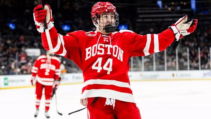 Les bourses universitaires de la NCAA commencent déjà à vider les bancs du hockey junior