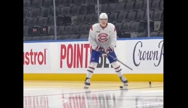 Ivan Demidov arrive enfin avec ses nouveaux coéquipiers