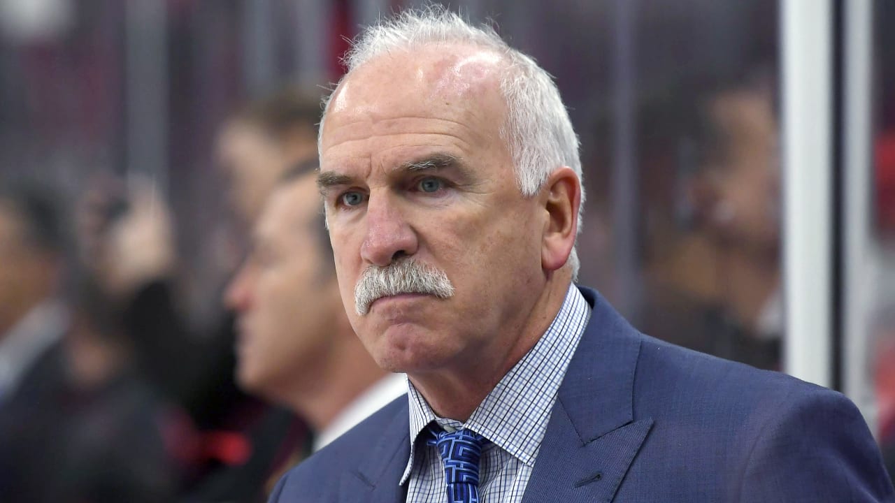 Les Ducks ont démontré un fort intérêt envers Joel Quenneville pour le poste d'entraîneur-chef 