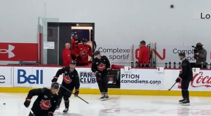 Jon Cooper dévoile ses trios pour Team Canada