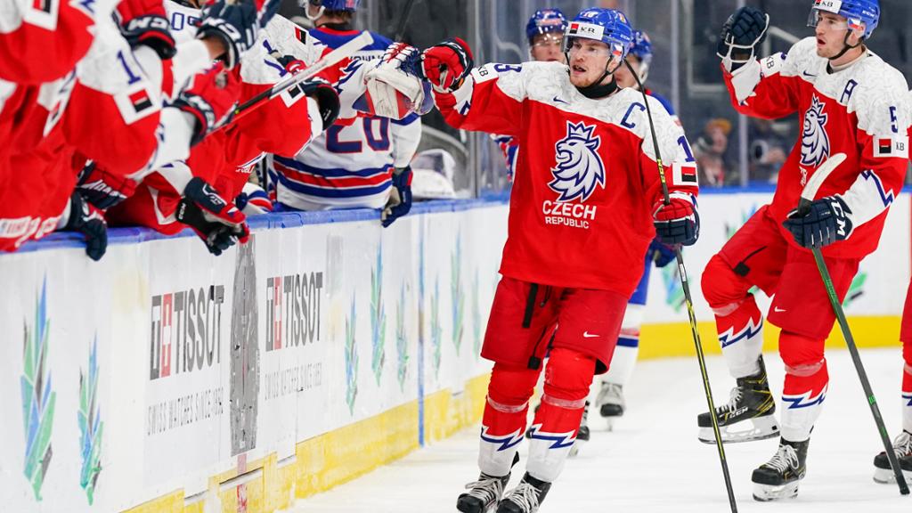 Jan Mysak reçoit une distinction au Championnat junior