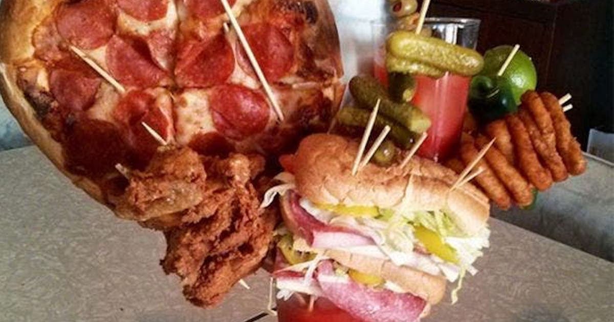 10 plats de restaurants servis de façons passablement bizarres!