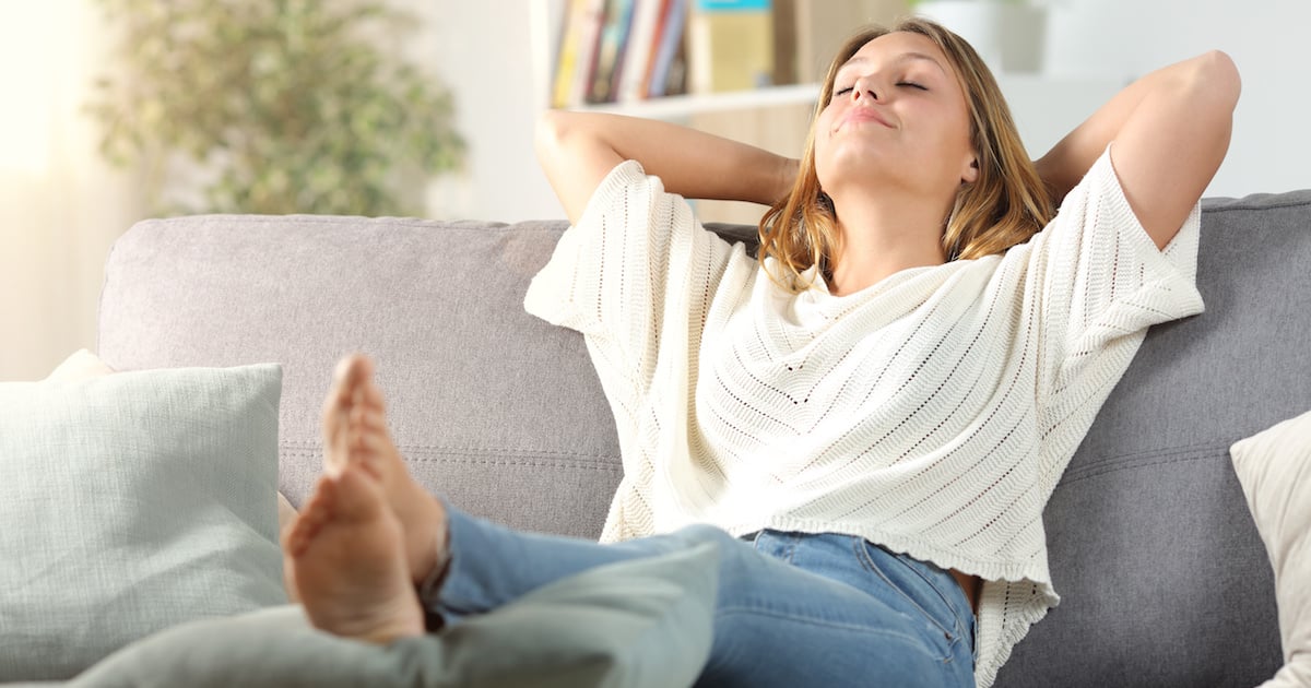 Une experte en nettoyage partage 3 conseils pour éliminer les odeurs puantes et tenaces de la maison