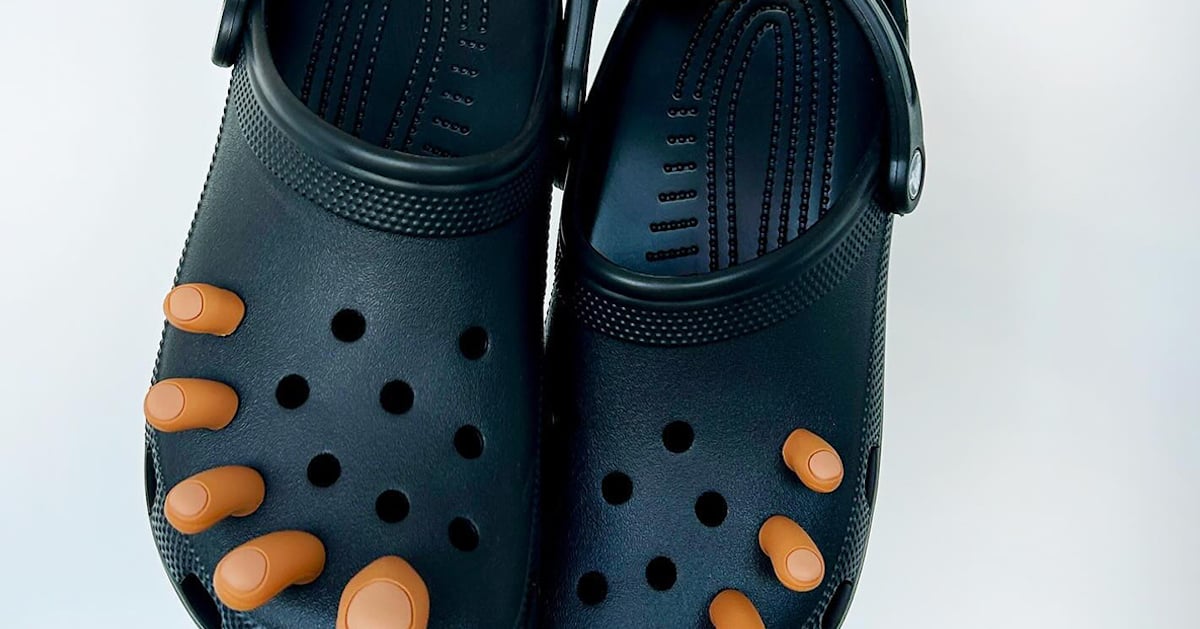 Croc lance des accessoires insolites en forme d'orteils