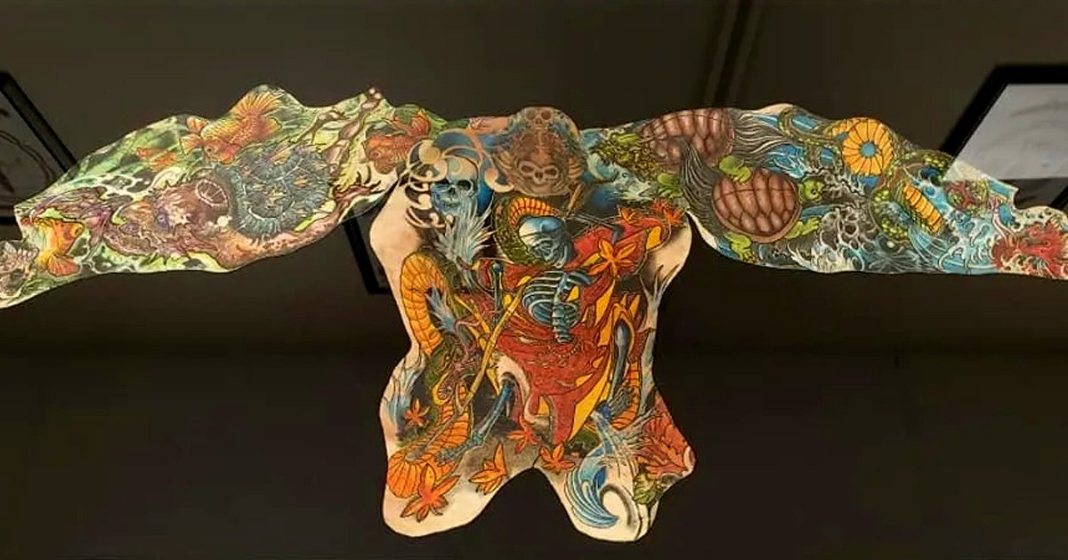 Il est maintenant possible conserver les tatouages de nos proches décédés sous forme d’œuvres d’art