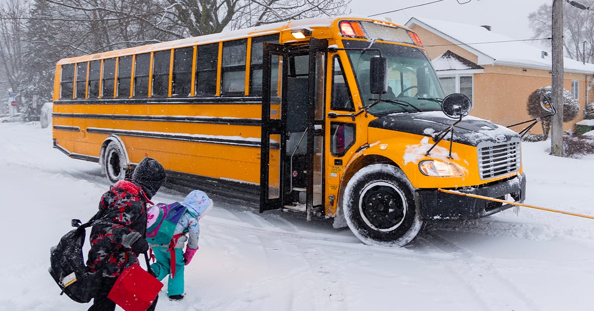 De nombreuses écoles du Québec fermées ce lundi à cause de la tempête hivernale