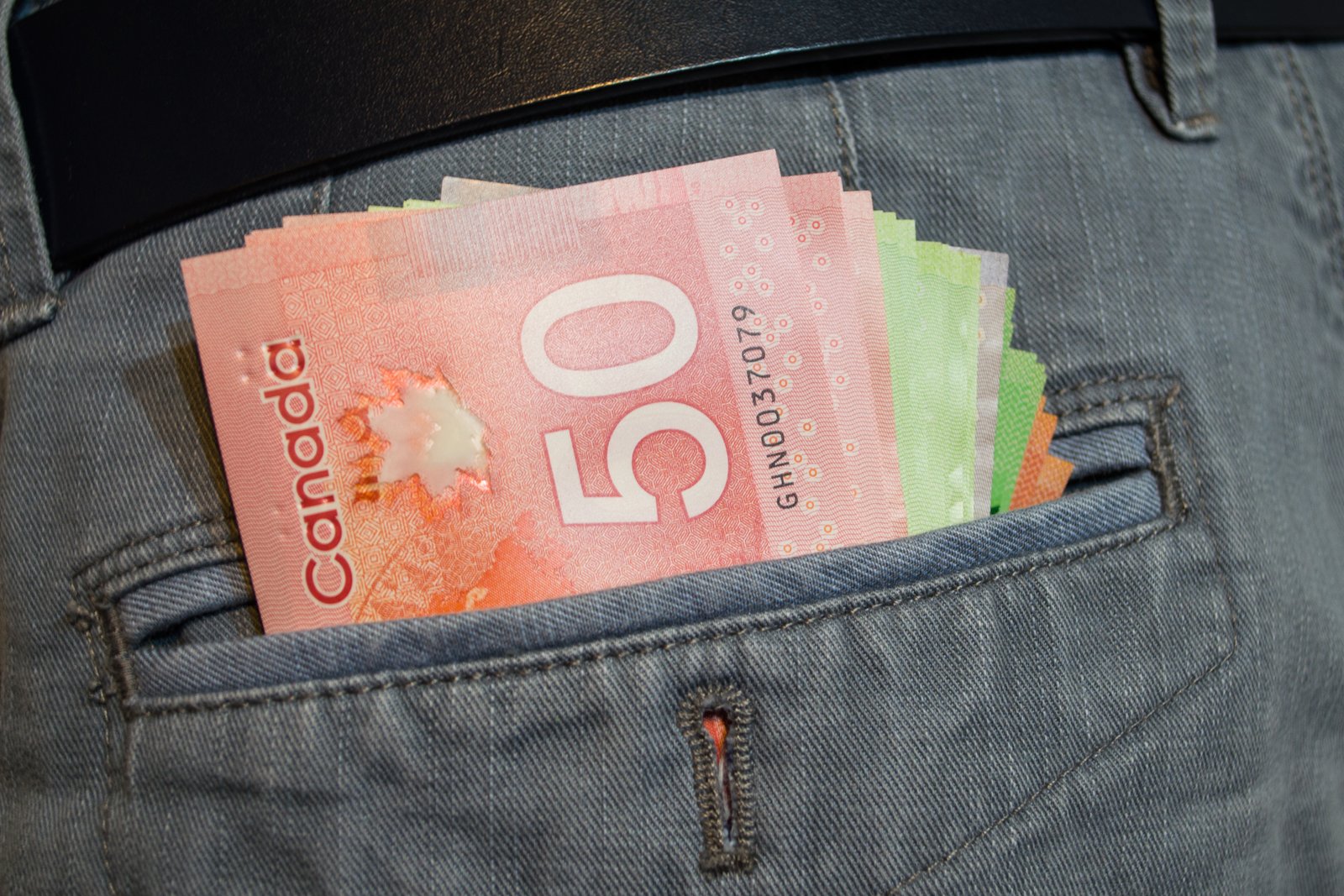 Une entreprise Québécoise offre des emplois étudiants à presque 30$/heure. 
