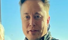 Elon Musk perd 8.6 milliards $ en une seule journée.