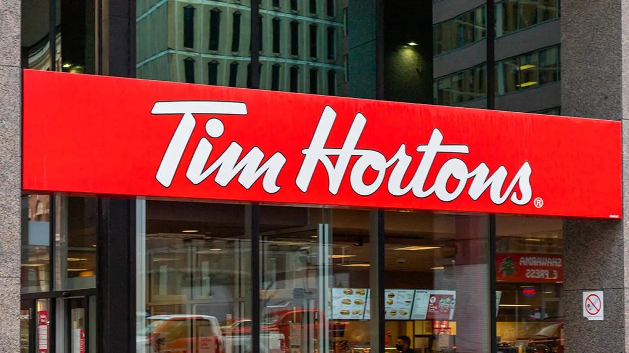 Un Tim Horton's ferme alors que des rats ont été filmés dans le restaurant.