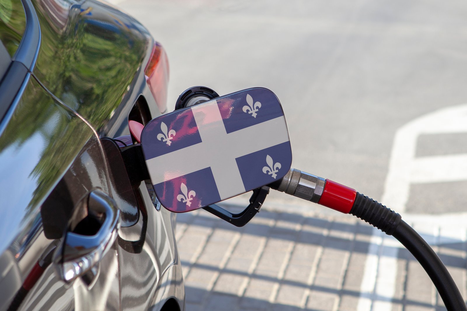 La différence actuelle du prix de l'essence entre le Québec et l'Ontario est ridicule !