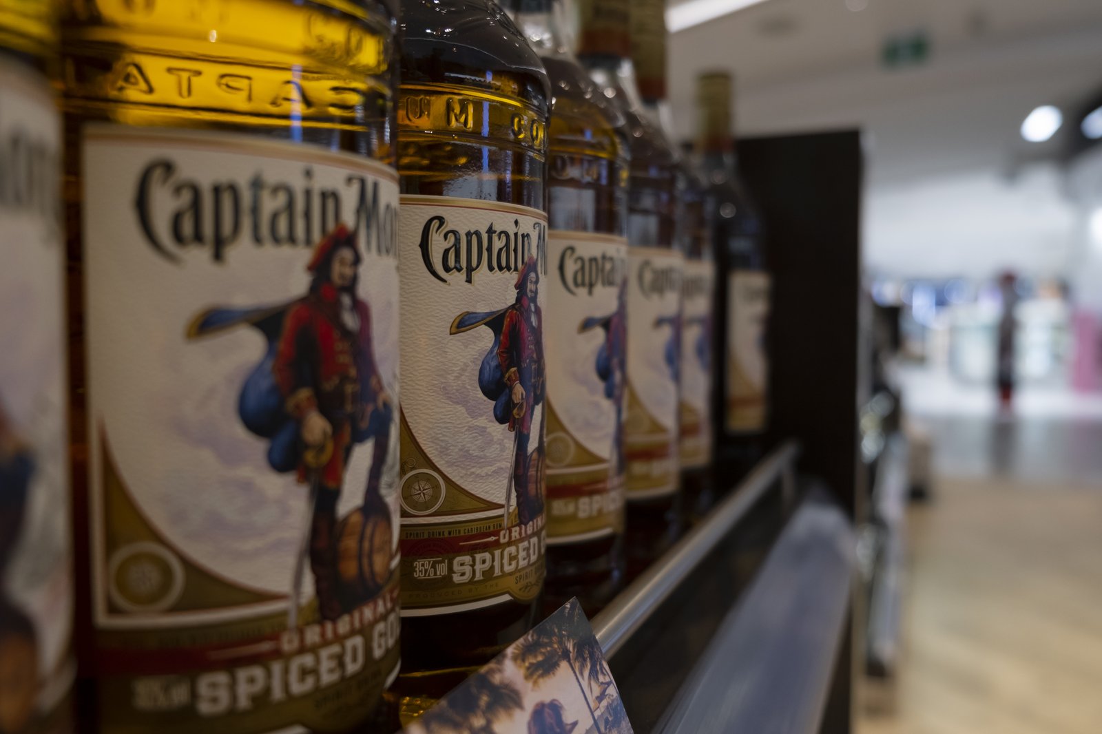 La SAQ confirme que les non-vaccinés pourront continuer d'acheter de l'alcool sans passeport vaccinal