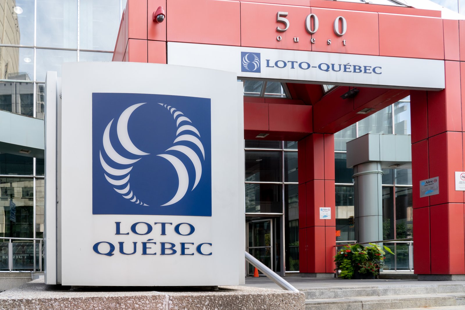 Loto-Québec dans l'embarras après un article du Journal de Montréal