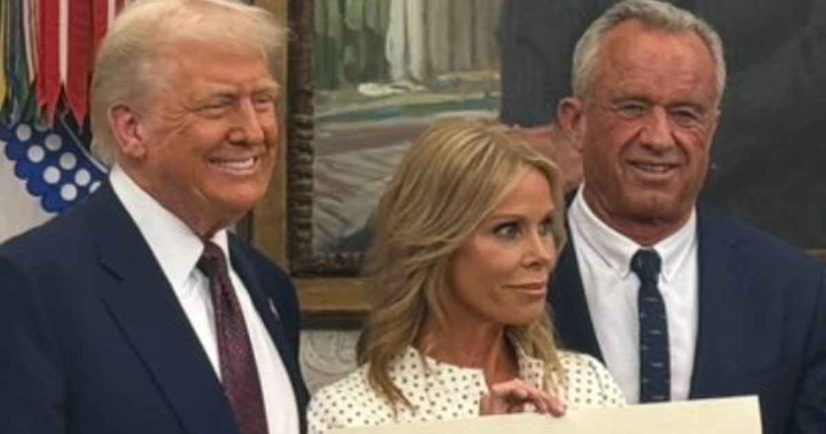 La nomination de Robert F. Kennedy Jr. est validée par le Sénat et un détail retient l'attention